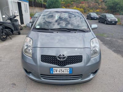 Toyota Yaris 1.0 5 porte usata