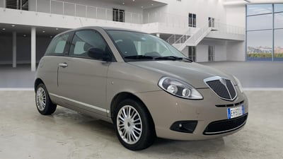 Lancia Ypsilon 1.2 69 CV Argento usata