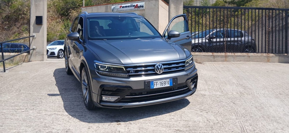 Volkswagen Tiguan 2.0 TDI 190 CV SCR DSG 4MOTION Executive BMT (11)