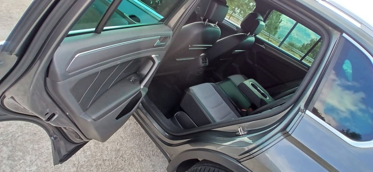 Volkswagen Tiguan 2.0 TDI 190 CV SCR DSG 4MOTION Executive BMT (17)