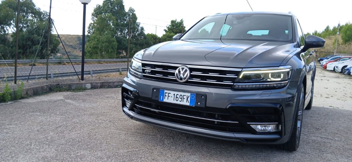 Volkswagen Tiguan 2.0 TDI 190 CV SCR DSG 4MOTION Executive BMT (3)