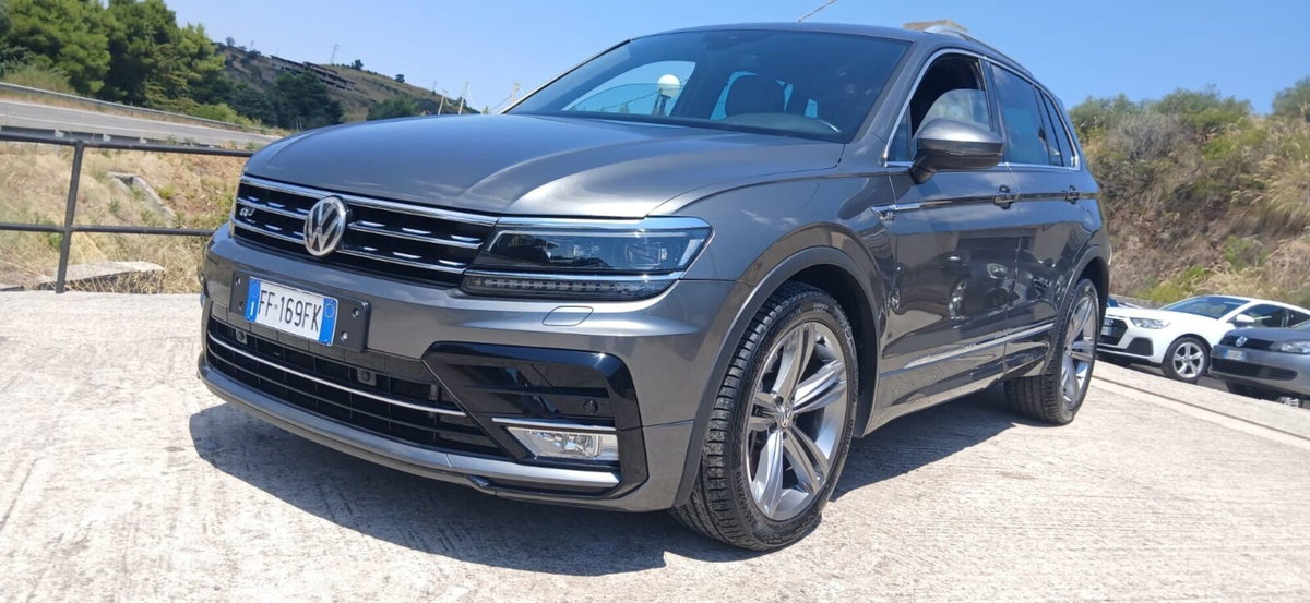 Volkswagen Tiguan 2.0 TDI 190 CV SCR DSG 4MOTION Executive BMT (6)