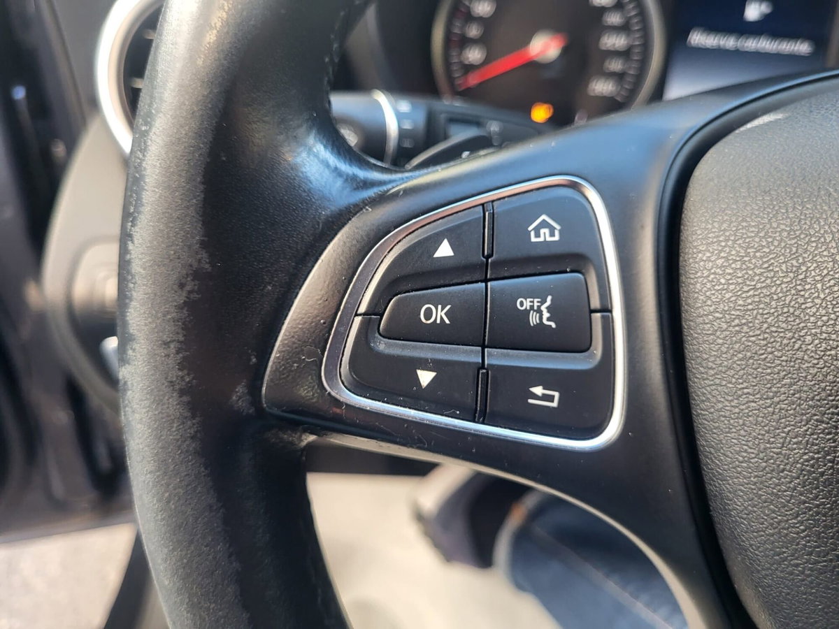 Mercedes-Benz Classe C Station Wagon 180 d Auto Sport Plus (11)