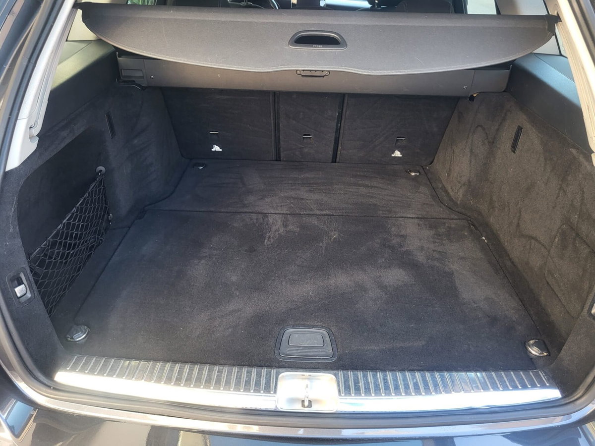 Mercedes-Benz Classe C Station Wagon 180 d Auto Sport Plus (20)