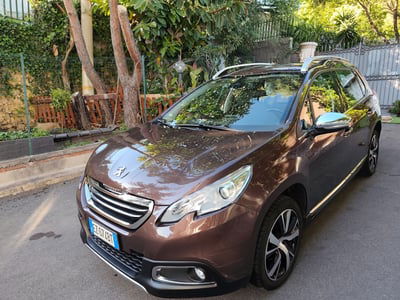 Peugeot 2008 120 S&S Black Matt usata