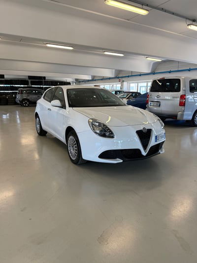Alfa Romeo Giulietta 1.4 Turbo Distinctive 120cv usata