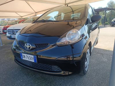 Toyota Aygo 1.0 12V VVT-i 3 porte Sol usata