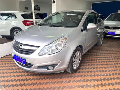 Opel Corsa 1.0 12V 3 porte Club usata