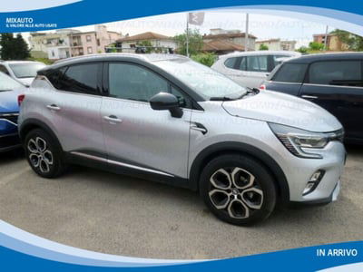 Renault Captur 1.0 tce Techno 90cv usata