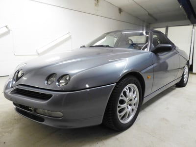 Alfa Romeo Spider 2.0 usata
