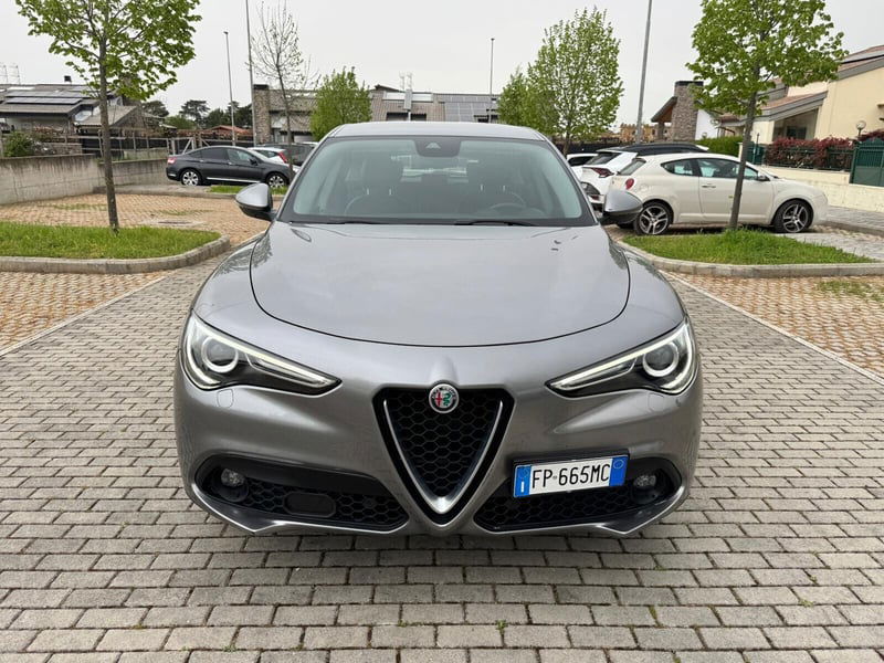 Alfa Romeo Stelvio Stelvio 2.2 Turbodiesel 180 CV AT8 RWD Executive