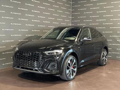 Audi Q5 Sportback 40 2.0 tdi mhev 12V Identity Black quattro s-tronic usata