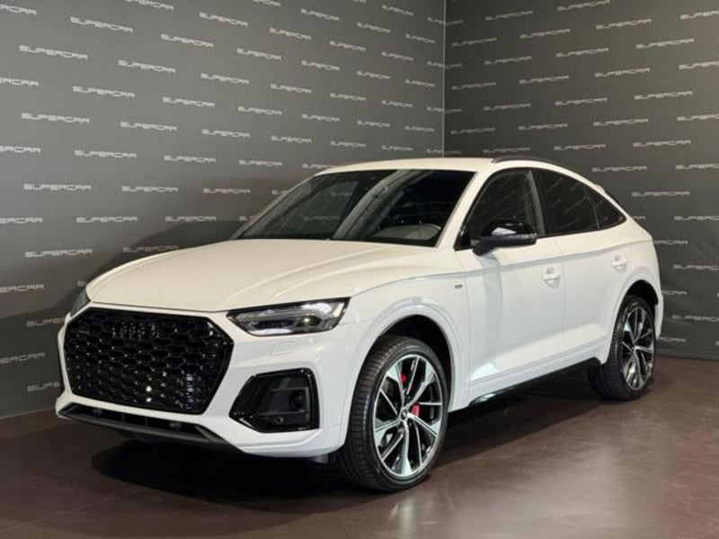 Audi Q5 Sportback 40 2.0 tdi mhev 12V Identity Black quattro s-tronic