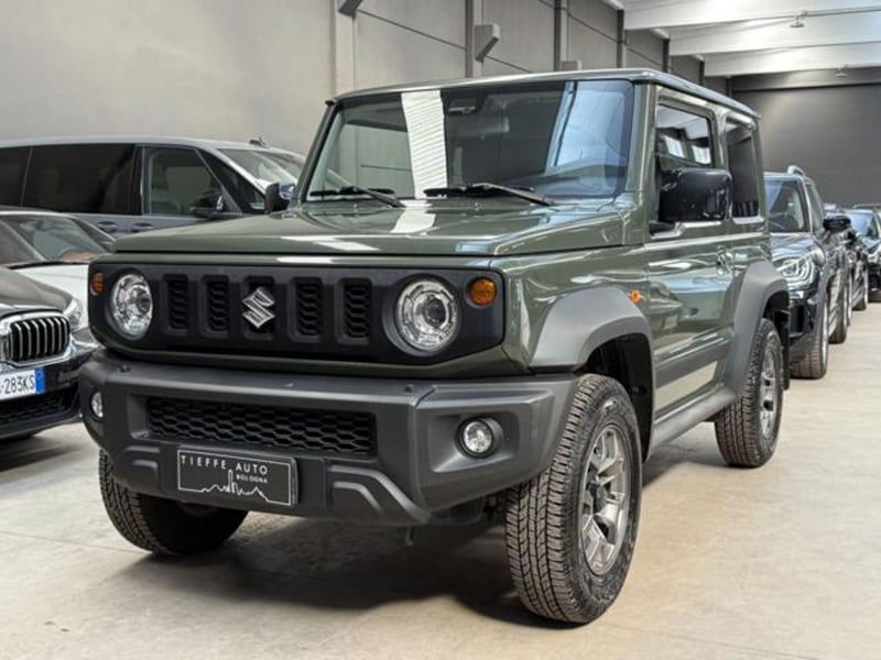 Suzuki Jimny 1.5 5MT Top