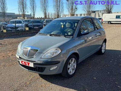 Lancia Ypsilon Multijet 16V Argento usata