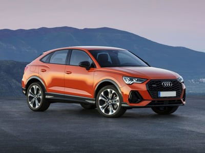 Audi Q3 Sportback 35 2.0 tdi Identity Black s-tronic usata