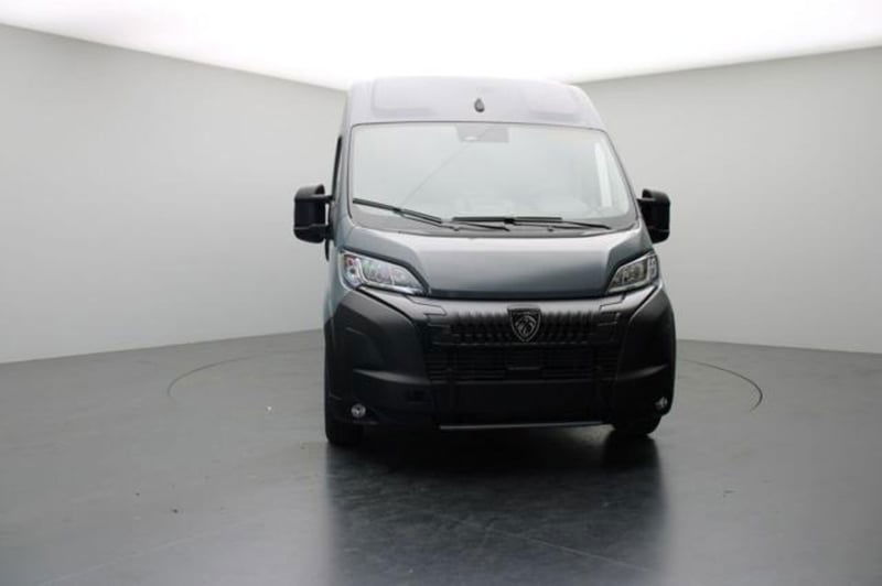 Peugeot Boxer Furgone 335 L3H2 2.2 bluehdi 180cv S&S vetrato at8