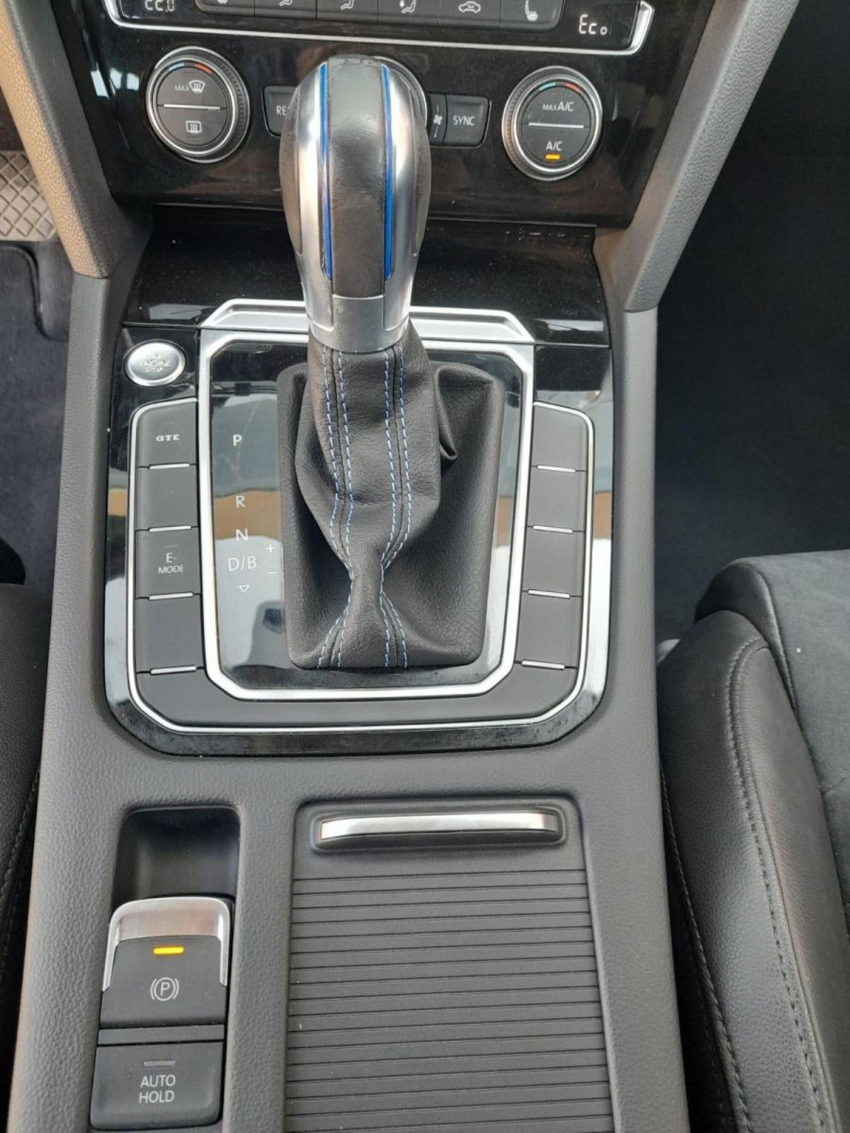 Volkswagen Passat 1.4 GTE DSG Plug-In-Hybrid (17)