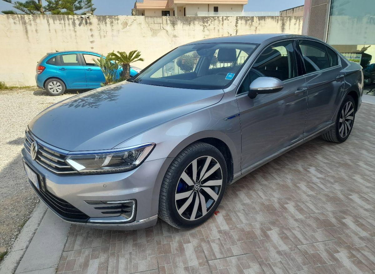 Volkswagen Passat 1.4 GTE DSG Plug-In-Hybrid (2)