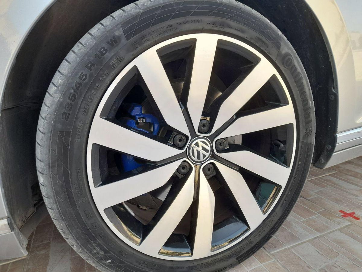 Volkswagen Passat 1.4 GTE DSG Plug-In-Hybrid (8)