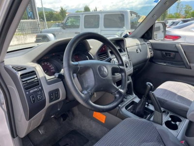 Mitsubishi Pajero 2.5 TDI GLS (7)