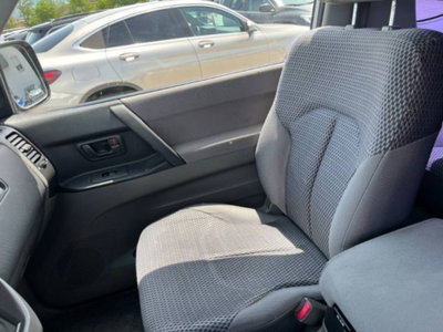 Mitsubishi Pajero 2.5 TDI GLS (9)