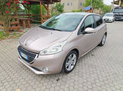 Peugeot 208 VTi 82 CV 5 porte Allure usata