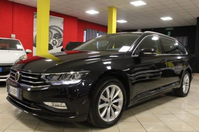 Volkswagen Passat Variant 2.0 TDI SCR EVO DSG Business usata
