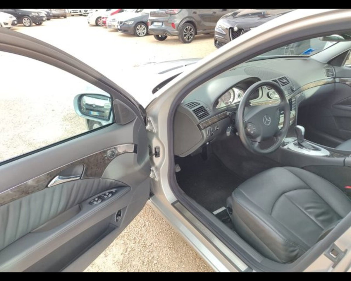 Mercedes-Benz Classe E 280 CDI cat Classic (12)