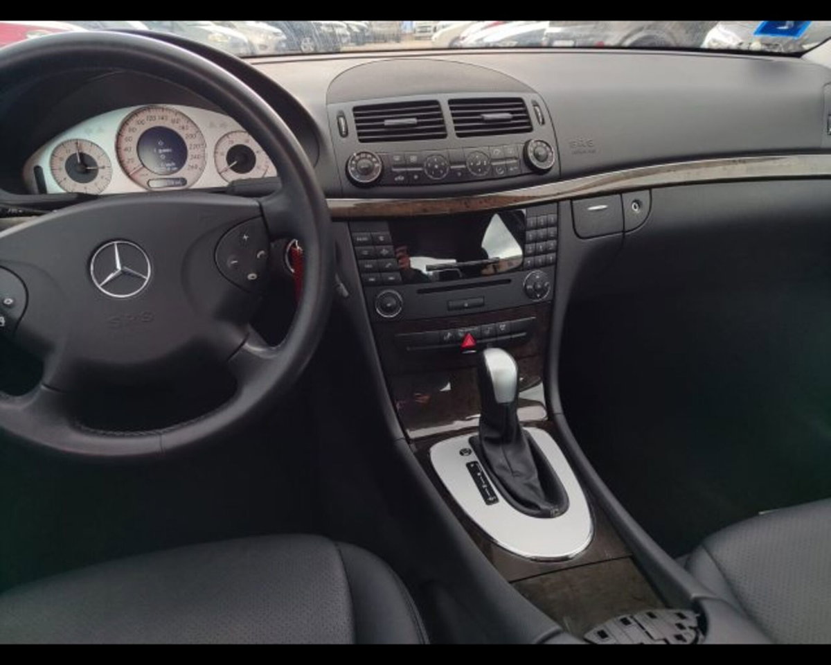 Mercedes-Benz Classe E 280 CDI cat Classic (16)