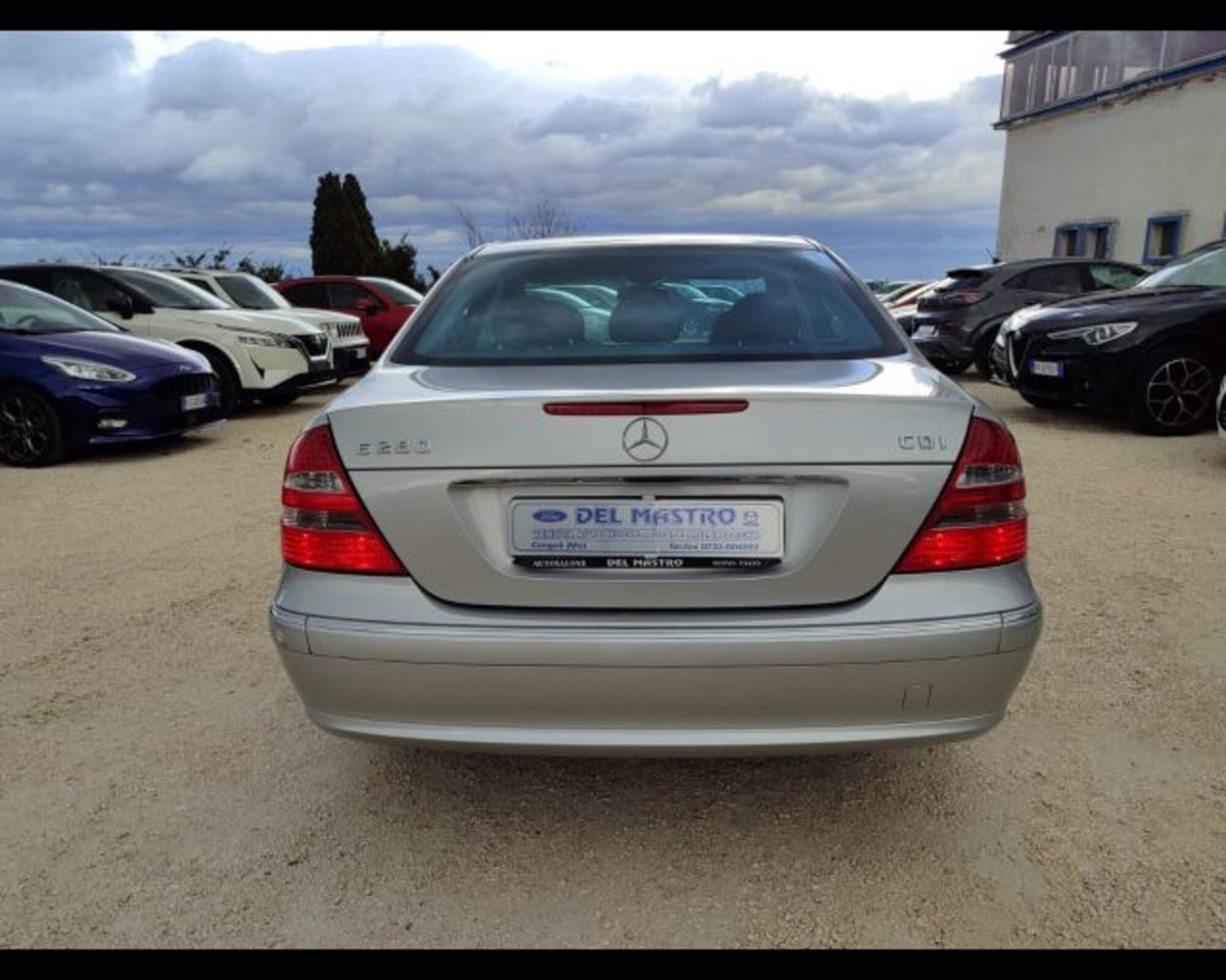 Mercedes-Benz Classe E 280 CDI cat Classic (4)