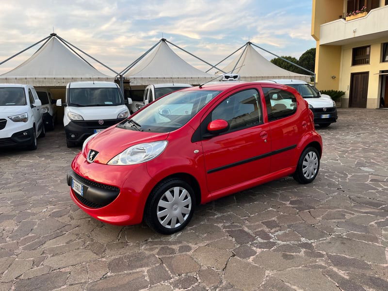 Peugeot 107 68CV 5p. Plaisir