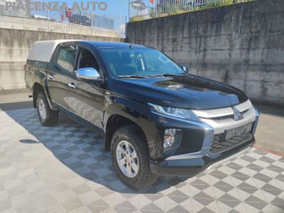 Mitsubishi L200 2.3 D Double Cab 4x4 Easy Select Invite Connect usato