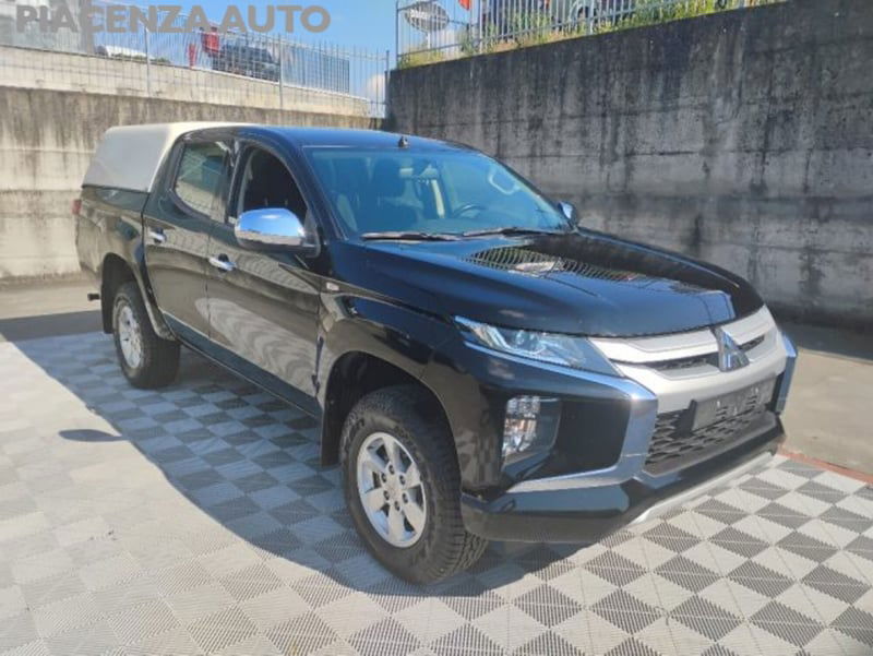 Mitsubishi L200 2.3 D Double Cab 4x4 Easy Select Invite Connect