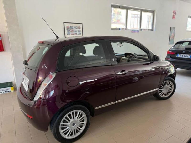Lancia Ypsilon 1.2 New Oro