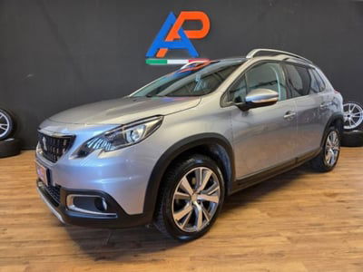 Peugeot 2008 120 S&S Allure usata
