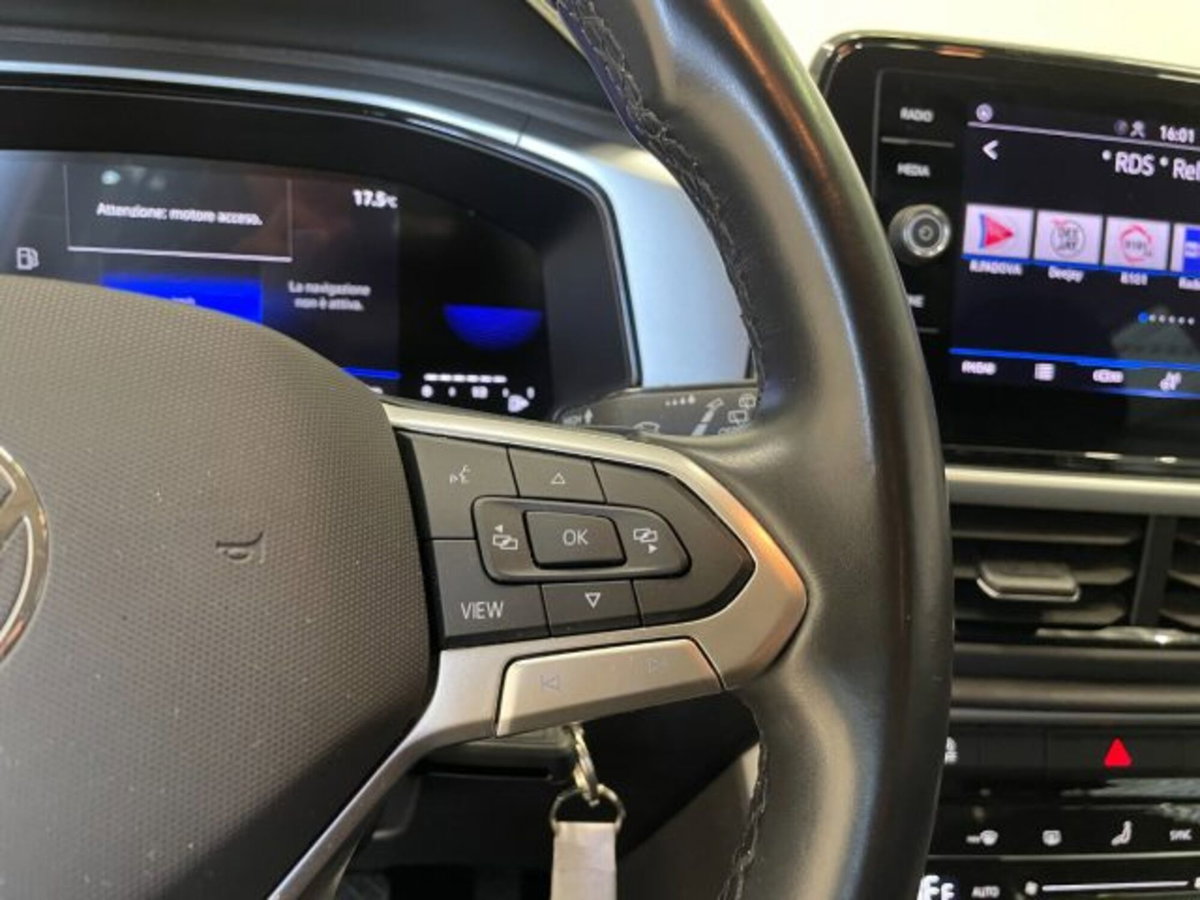 Volkswagen T-Roc 1.5 tsi Life dsg (18)