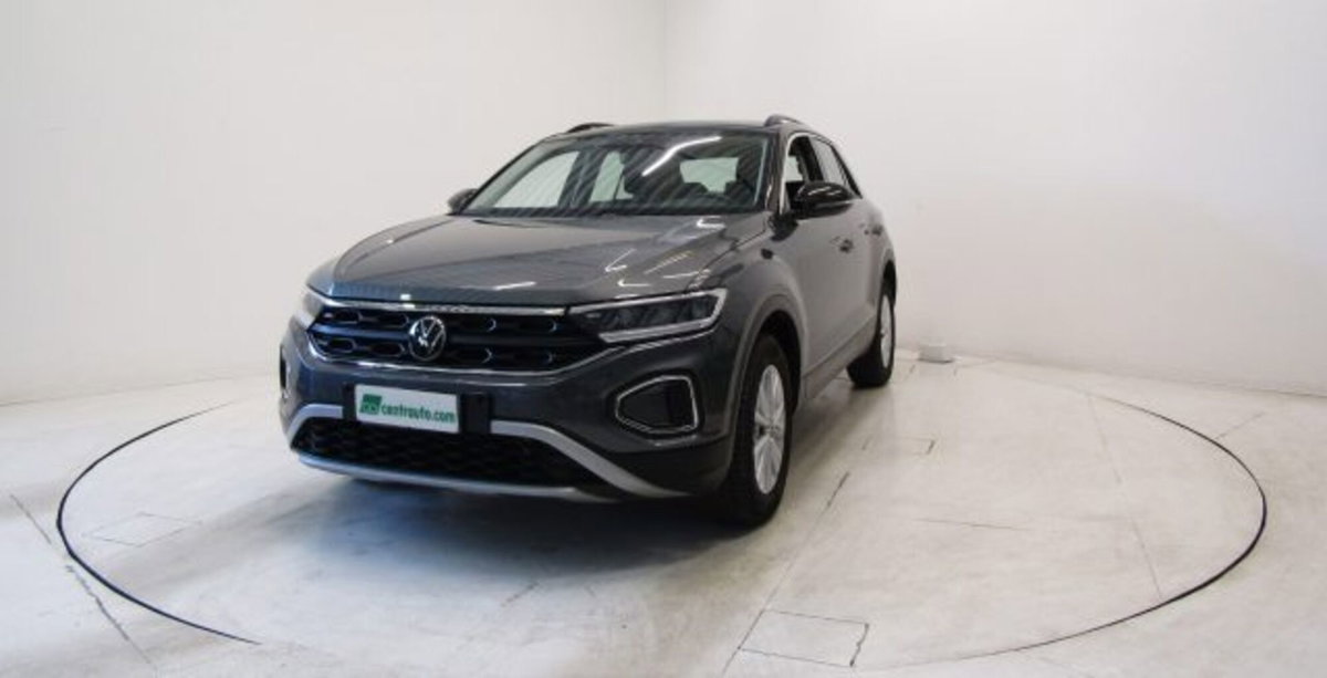 Volkswagen T-Roc 1.5 tsi Life dsg (3)