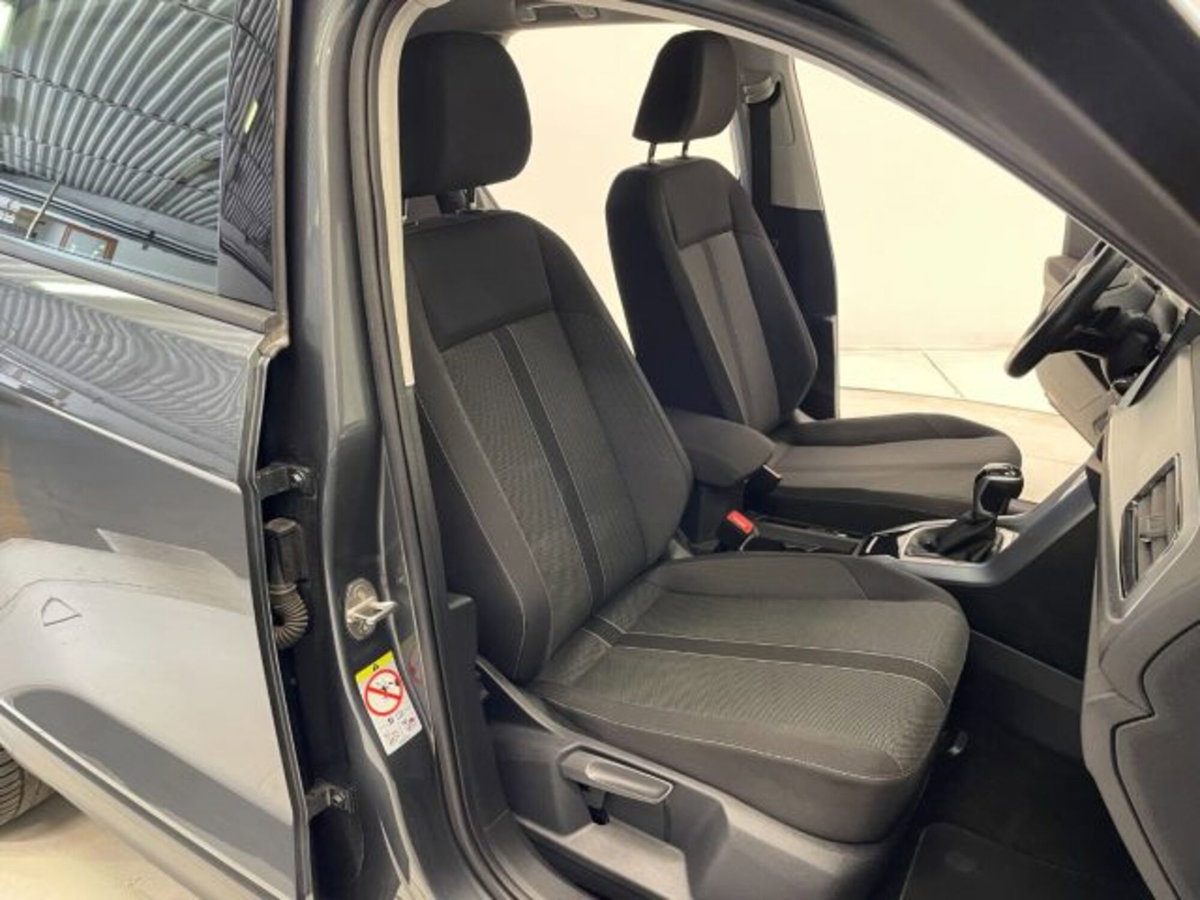 Volkswagen T-Roc 1.5 tsi Life dsg (8)