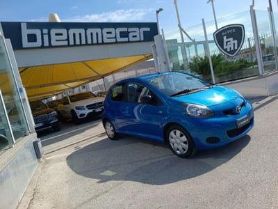Toyota Aygo 1.0 12V VVT-i 5 porte Now usata