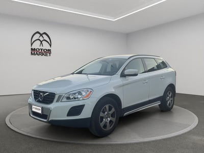 Volvo XC60 D4 AWD Geartronic Kinetic usata