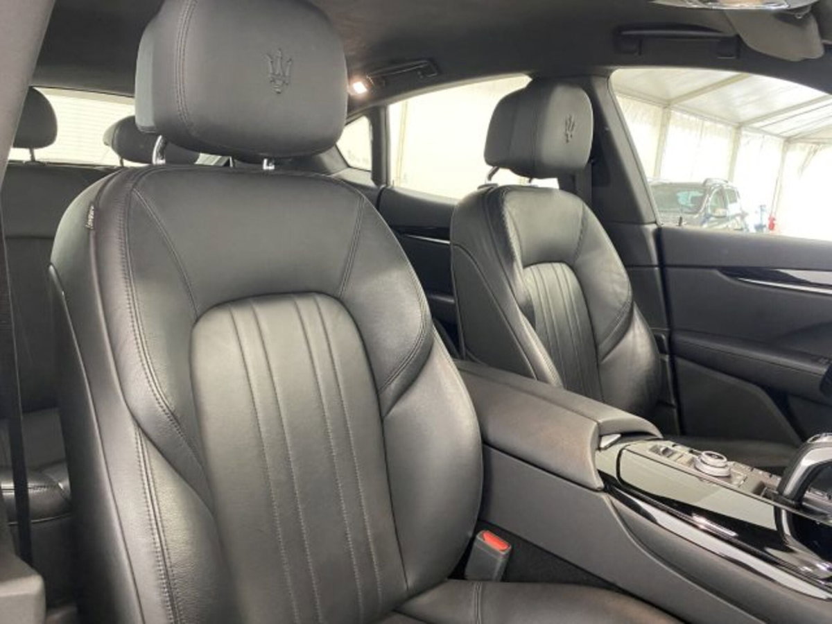 Maserati Levante Levante MHEV 330 CV AWD GT (11)