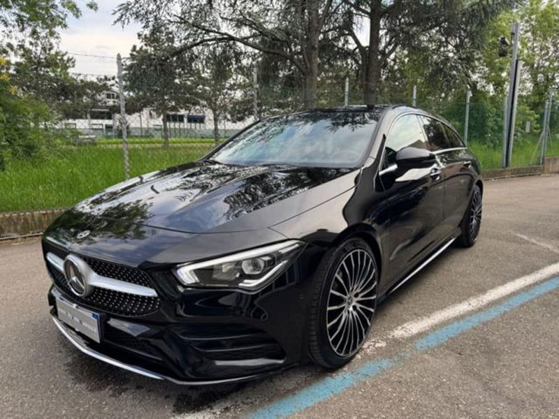 Mercedes-Benz CLA Shooting Brake 200 d Automatic Shooting Brake Premium