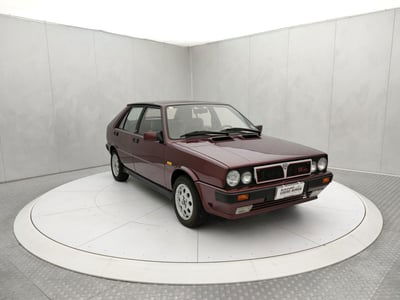Lancia Delta turbo HF 4WD usata