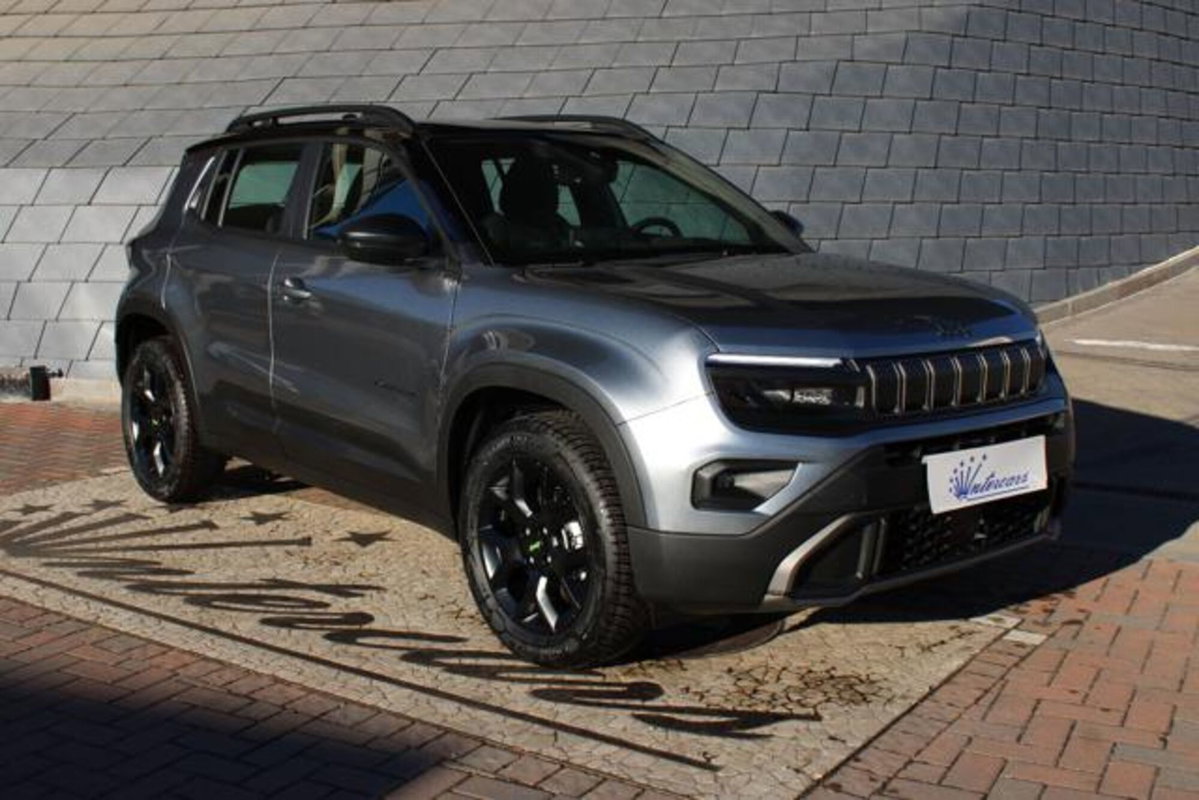 Jeep Avenger 1.2 turbo e-hybrid mhev Upland 4xe 145cv edct6