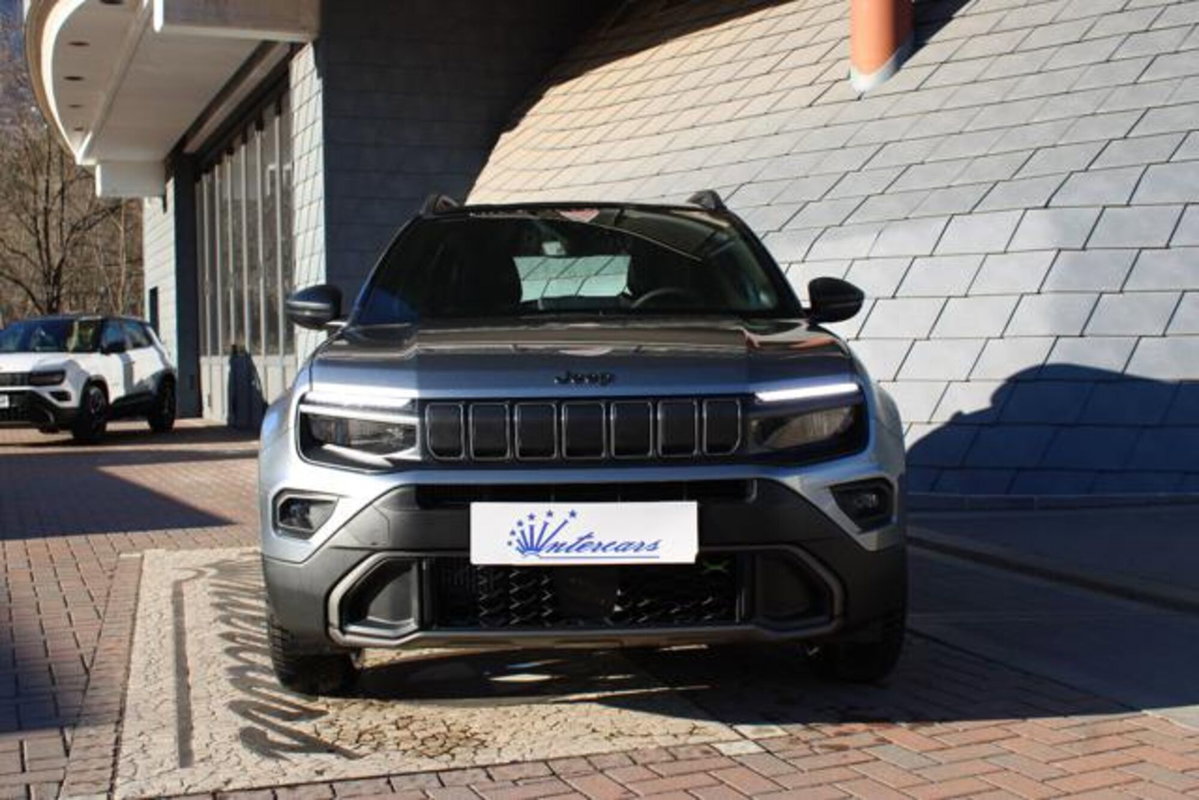 Jeep Avenger 1.2 turbo e-hybrid mhev Upland 4xe 145cv edct6 (4)