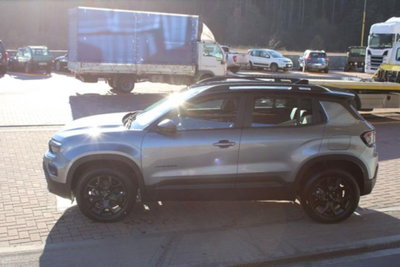 Jeep Avenger 1.2 turbo e-hybrid mhev Upland 4xe 145cv edct6 (7)