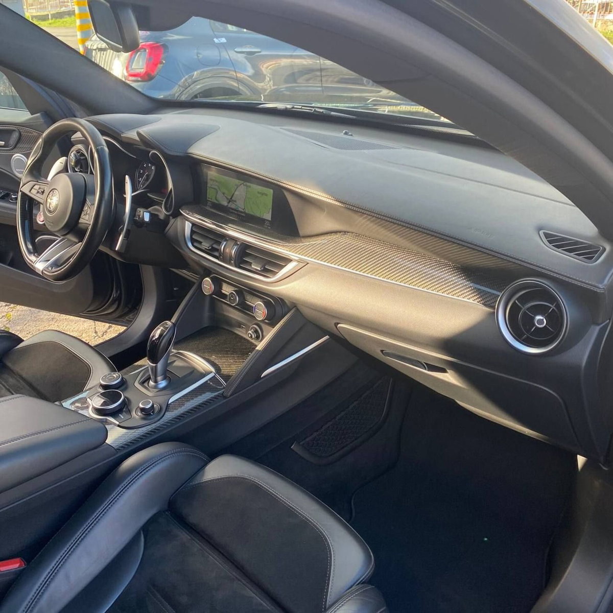 Alfa Romeo Stelvio Stelvio 2.9 Bi-Turbo V6 510 CV AT8 Quadrifoglio (16)