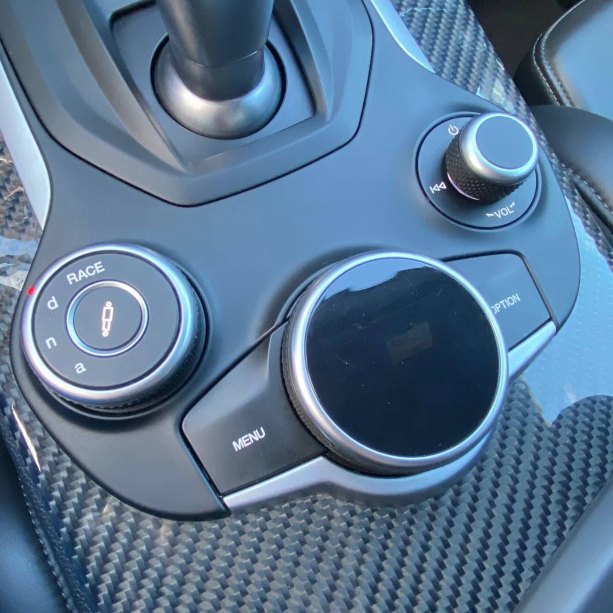 Alfa Romeo Stelvio Stelvio 2.9 Bi-Turbo V6 510 CV AT8 Quadrifoglio (17)
