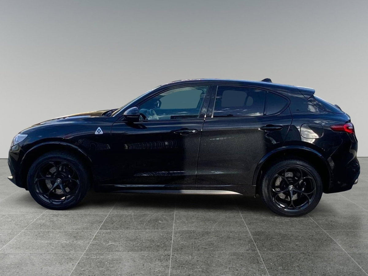 Alfa Romeo Stelvio Stelvio 2.9 Bi-Turbo V6 510 CV AT8 Quadrifoglio (2)